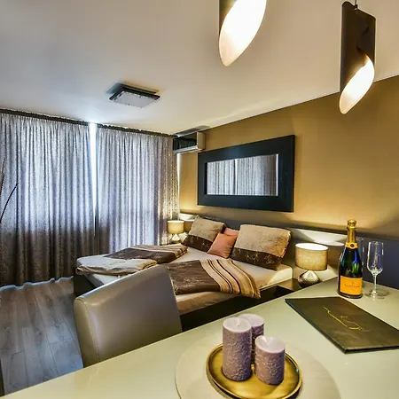 Luxury Apartments Ostrava Exterior photo